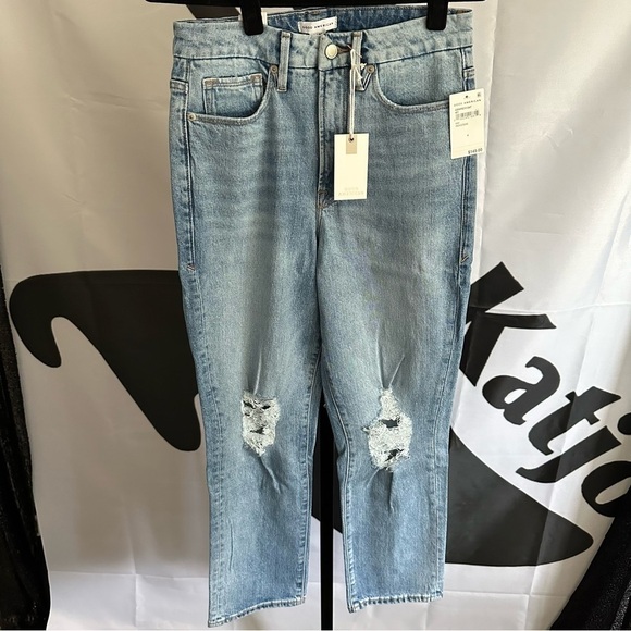 GOOD American Good Boy Wide Release Hem Jeans - Picture 5 of 7